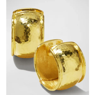 Vertical 19KT Yellow Gold Curved Wide Hammered Hoop Earrings
