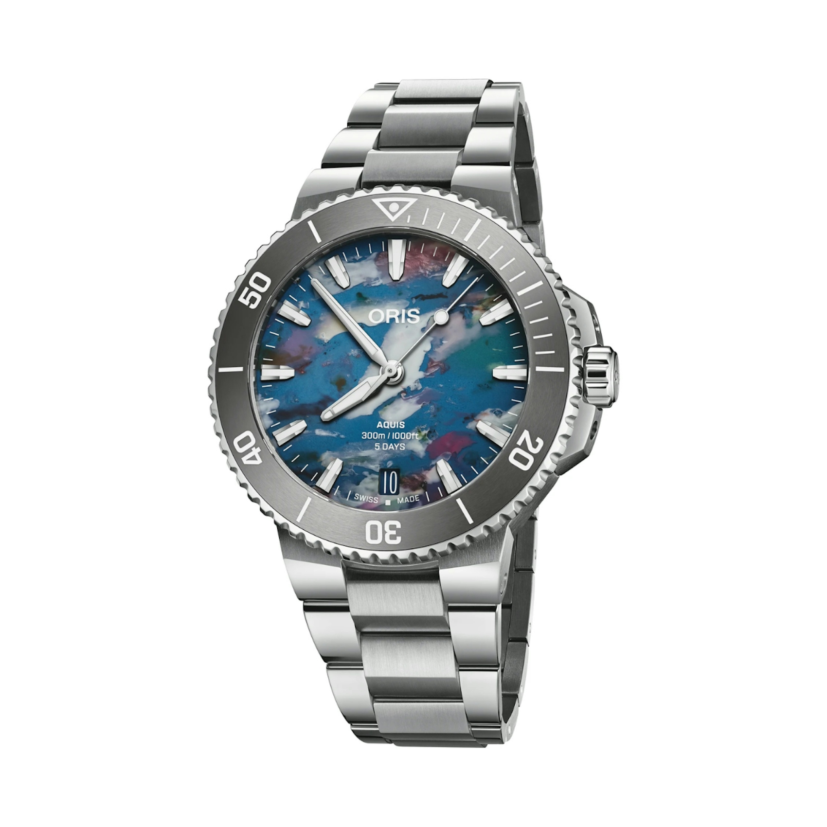 Vertical Aquis Date Upcycle Calibre 400
