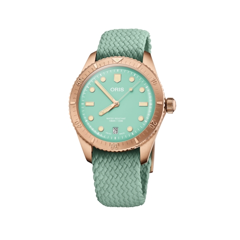 Vertical Divers Sixty-Five 'Cotton Candy