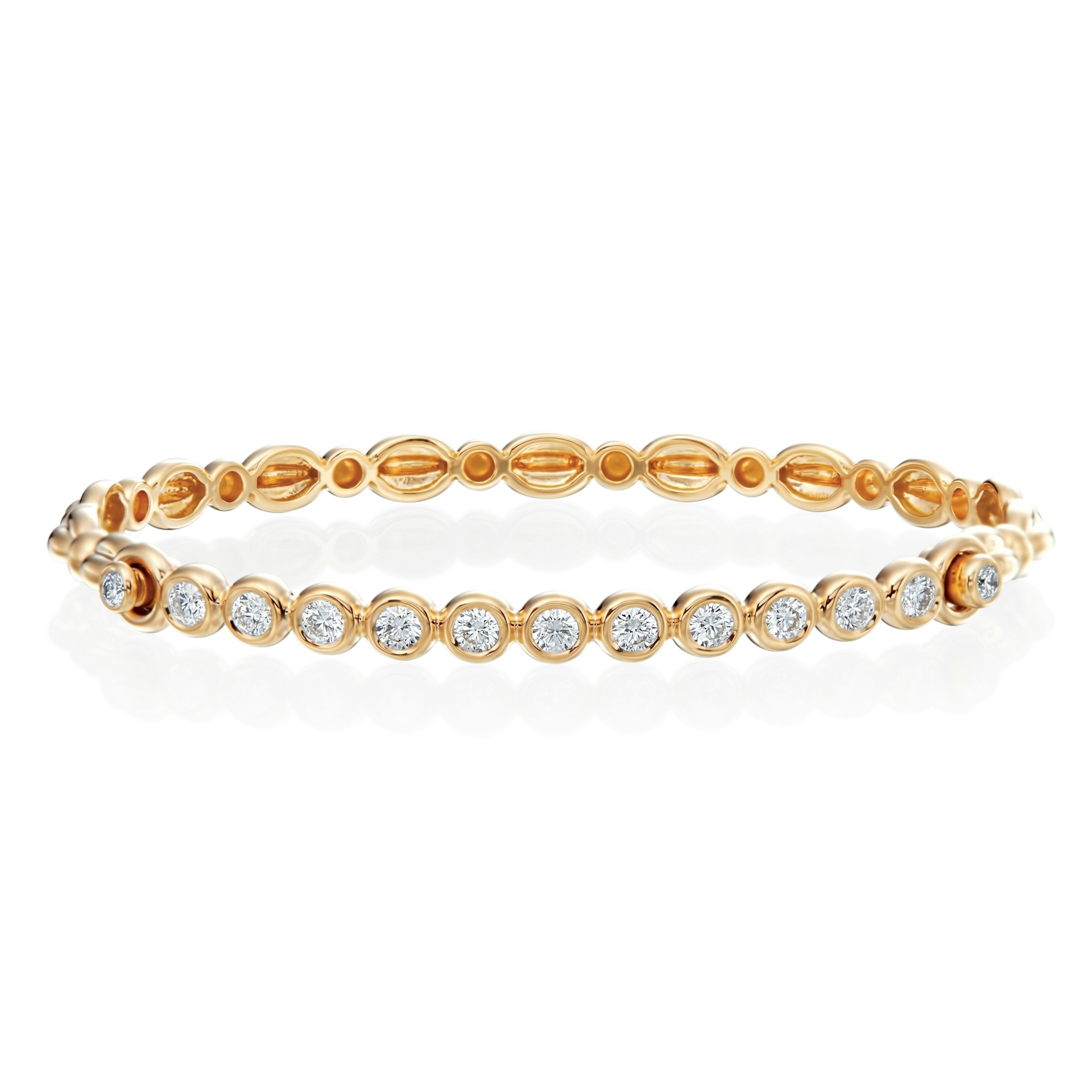 Vertical 18K Yellow Gold Nutmeg Bezel-Set Round Diamond Bangle