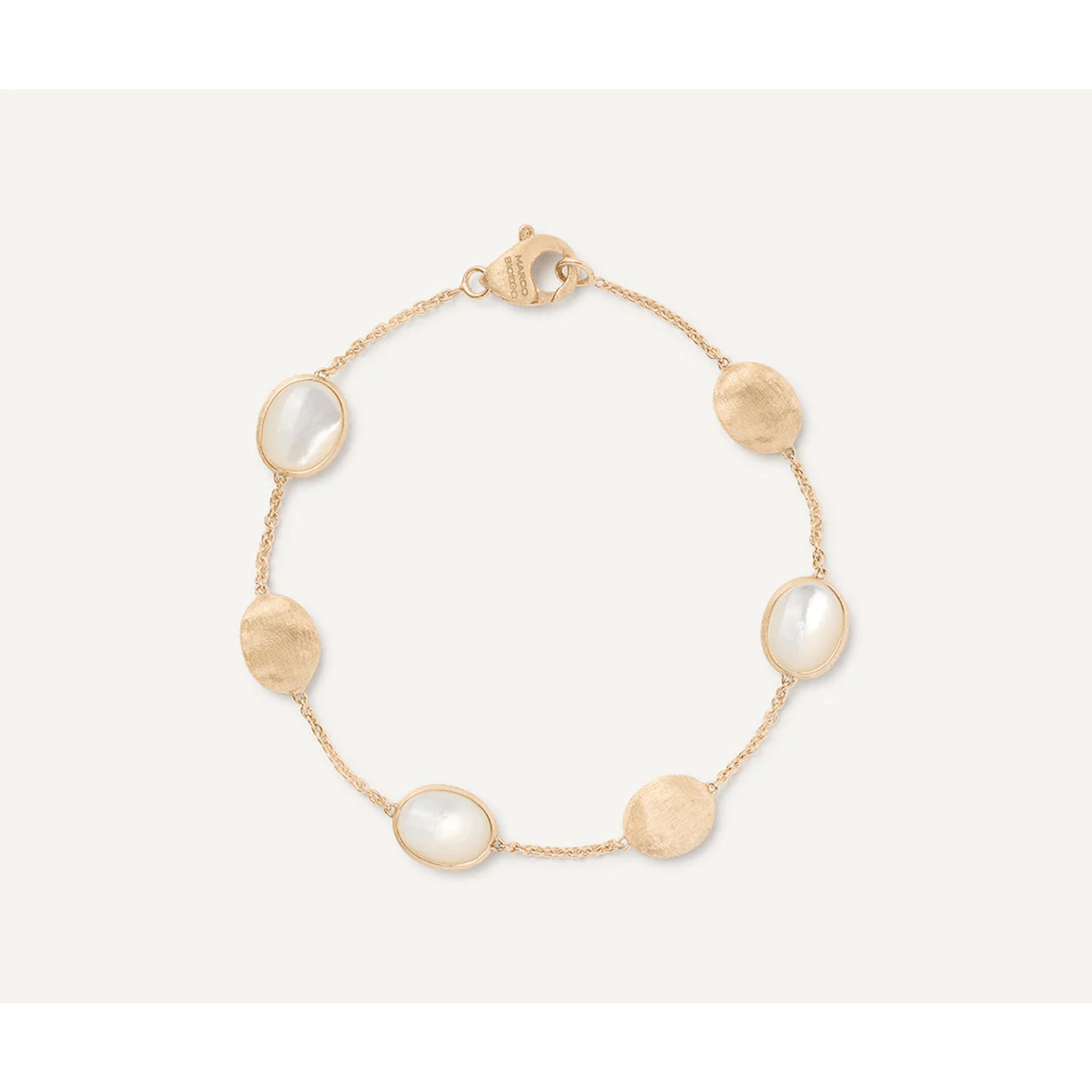Vertical 18K Yellow Gold Siviglia Oval Mother of Pearl Alternating Bracelet