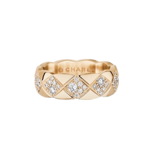 Vertical 18K Beige Gold Coco Crush Quilted Diamond Semi-Pave Small Ring