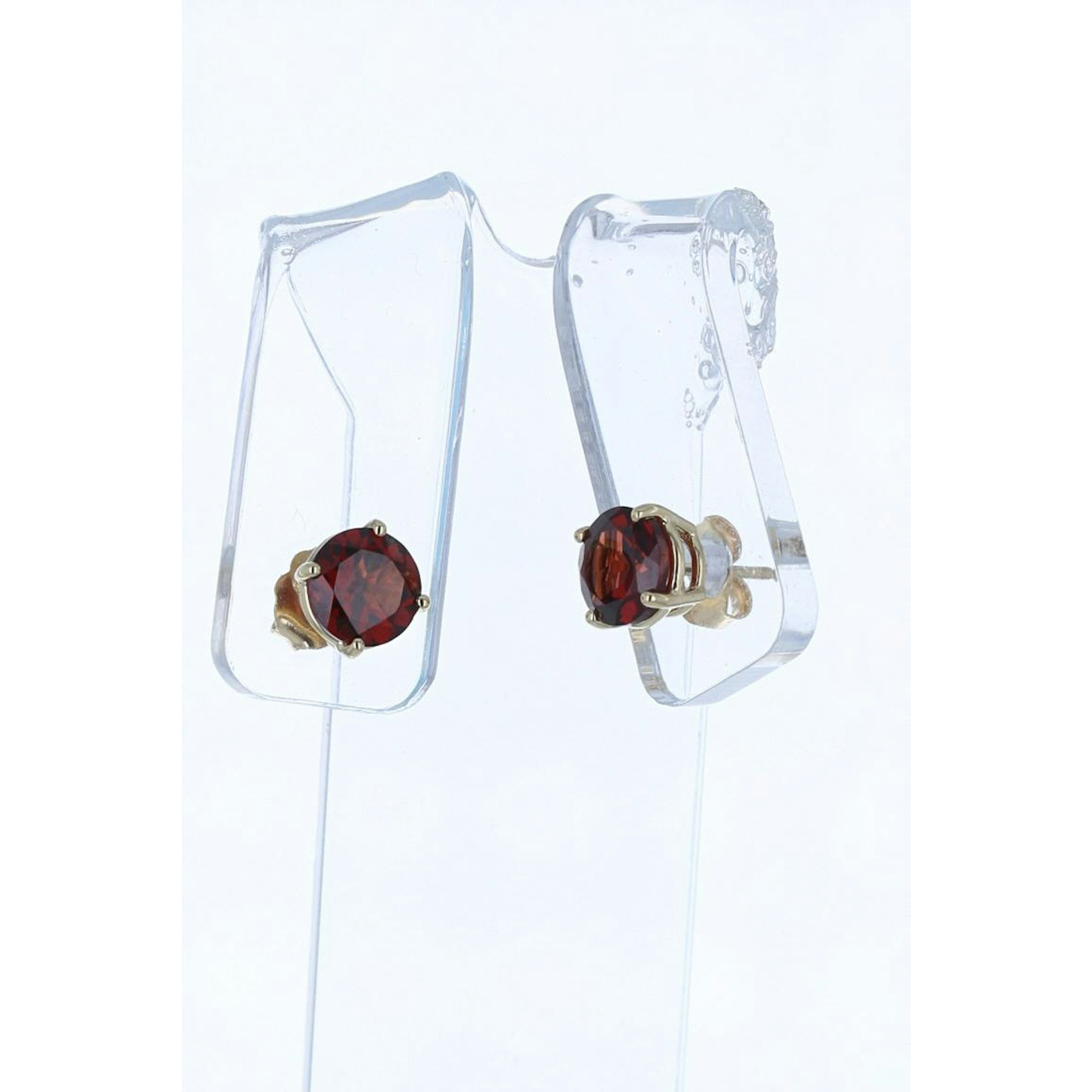 Vertical 14K Yellow Gold Birthstone Garnet January Stud Earrings