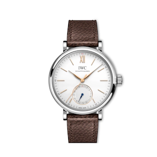 Vertical Portofino Pointer Date