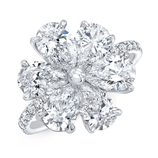 Vertical 18k White Gold Pear-Shaped Diamond Floral Pavé Ring